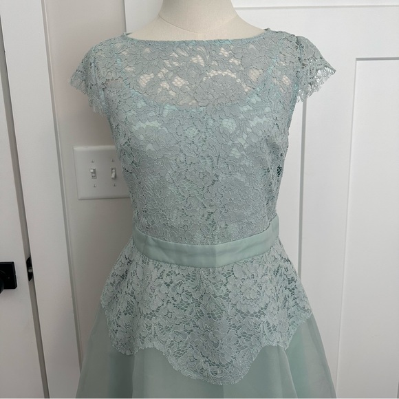 Like New Chicwish Lace A-Line Mini Dress | Size S - Picture 3 of 6